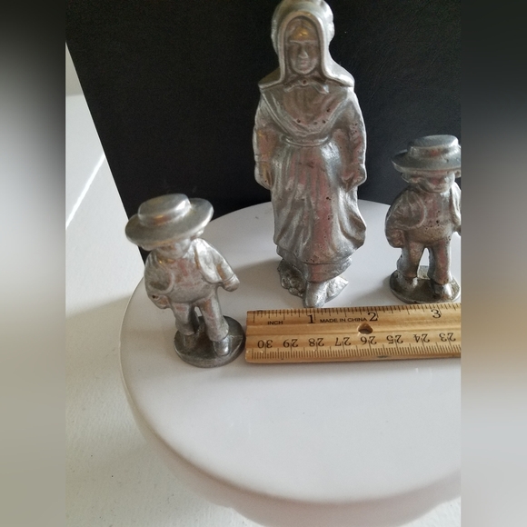 Vintage Cast  Aluminum Figurines Amish  Farm Maiden Boy - Picture 8 of 10
